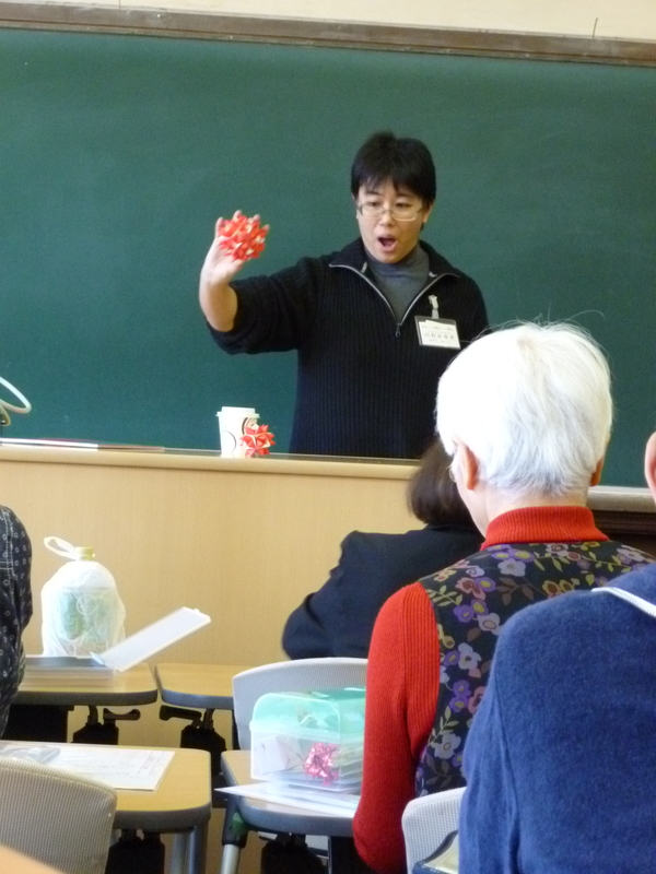 KAWAMURA Miyuki lors de l'atelier トゲトゲ.
