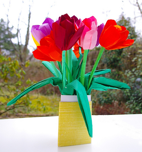 Ray95. Vase and Pencil holder
