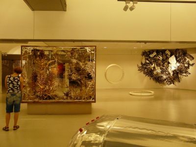 Couzijn va Leeuwen. Terrarium (2010)
