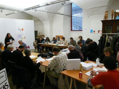 Atelier de Paula Versnick
Enseignant une variation du mur de Momotani

