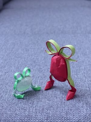 Oeuf de Pâques et son brouillon "n-1"
