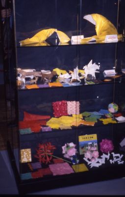 Vitrine "Paris Origami" 1998

