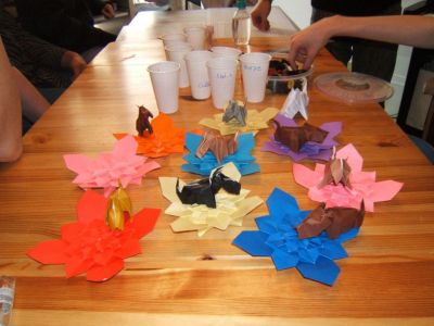 Tesselation et fox
"petite" tesselation enseigné par Alexis, ainsi que le fox plié à sec
