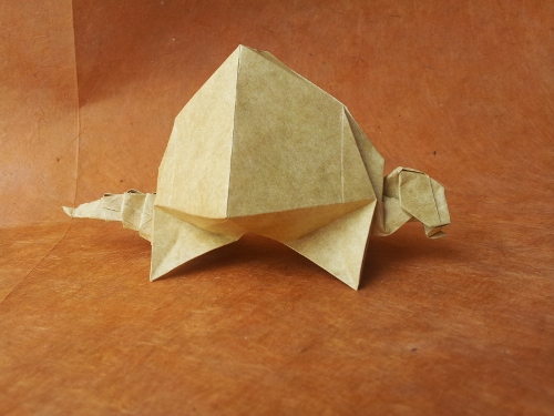 Glyptodon vue lattérale
Pour le challenge d'avril 2013
Papier peau d'éléphant 20*20 cm
Mots-clés: glyptodon challenge