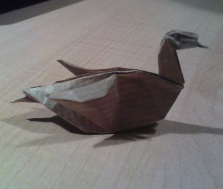 Canard
Canard - papier craft
Mots-clés: canard origami duck