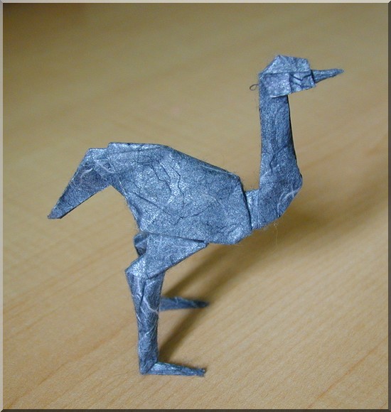 Autruche d'après A. Fujikura
Autruche d'après A. Fujikura . Papier sandwich soie/alu/murier
Mots-clés: origami papier folding autruche ostrich fujikura