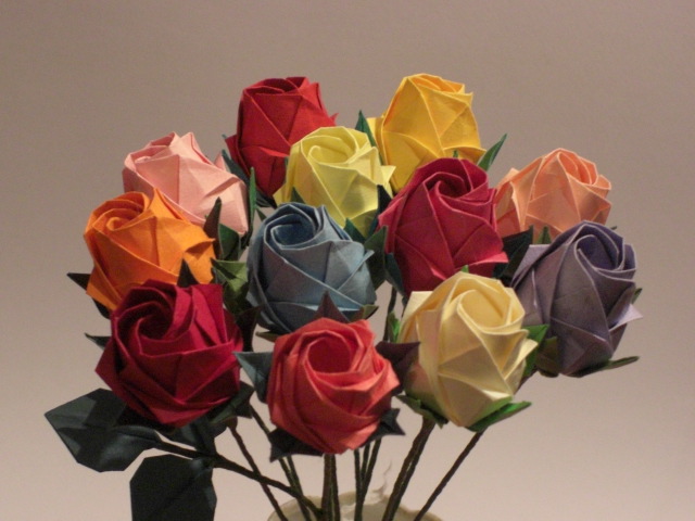bouquet de roses
une journée de travail...
Mots-clés: rose kawasaki fivefold 5 petale