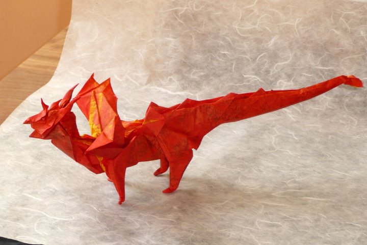 Dragon Heart d'après Fernand Gilgado
papier de soie, 2 couches au MC, 48 cm de côté
Mots-clés: dragon