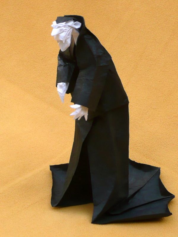 Dracula (gachepapier)
rectangle 30x60 cm - double couche d'unryu + MC
créé pour le défi des peupliers contre origamani
Mots-clés: dracula
