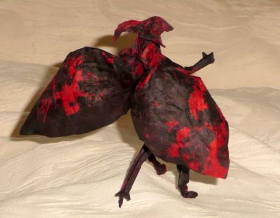 Mephistopheles d'après Mario Adrados Netto
Deux couches (32 cm) de papier soie + MC, plié à sec.
Mots-clés: diable