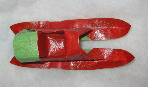 Luge 'landeau'-vue dessus-Challenge de création(Janv.2011)
Carré de 30X30 cm
4 feuilles de papier de soie, traitées au vernis

