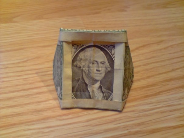 George Washington portrait billet 1$
Mots-clés: George Washington portrait 1$ billet
