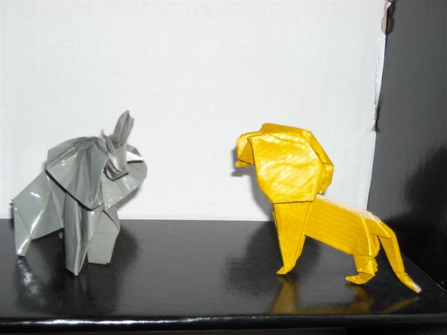 Elephant de Neal Elias et Lion de John Montroll
