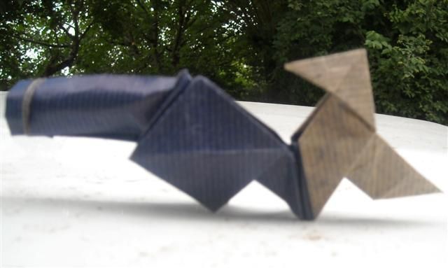 Cocotte canon de Juan Gimeno à partir d'un rectangle 2x3 de kraft bicolore
