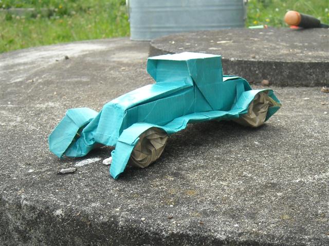 Voiture 1930 (3/4 face) Box Pleating juin 2011
