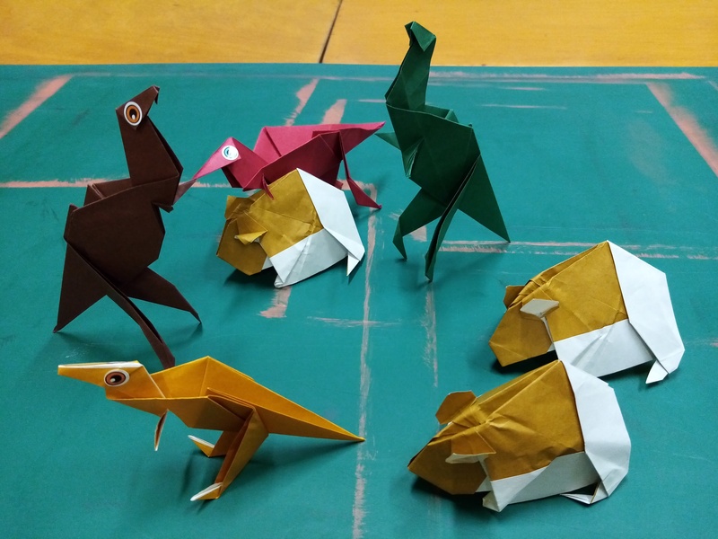 Zoo 13 oct 21
- Déinonychus Les griffes terribles - Fumiaki Shingu
- Hamster - Ouchi Koji (Tanteidan mag 189)
