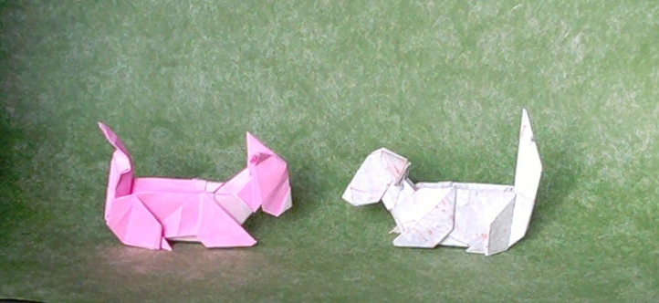 Chien couché de Barth Magic Fingaz
