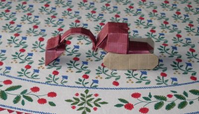 Excavator - Philip Schulz
Mots-clés: Excavator, philip schulz, origami, schulz, digger