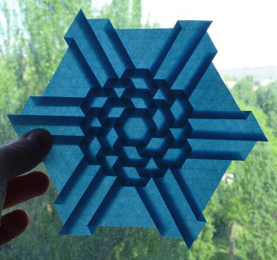 spread hex tess retro-éclairé
créé par eric gjerde
