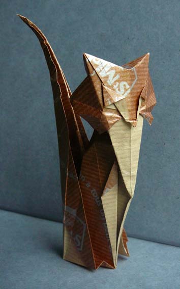 Chat de Roman Diaz
mise au propre !
papier cadeau Kraft longueur 31cm
