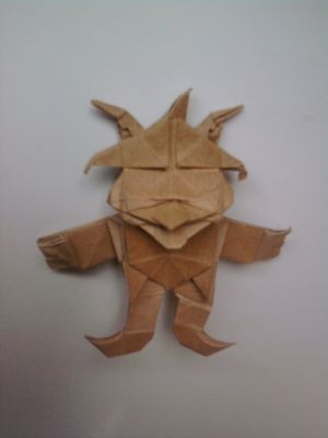 Jester de Fernando Gilgado
Jester plié dans du kraft (70g/m²) 25*25, rendu assez épais à cause d'une multitude de couches. Conseils : feuille plus grande et papier plus fin.
Mots-clés: Bouffon;Jester