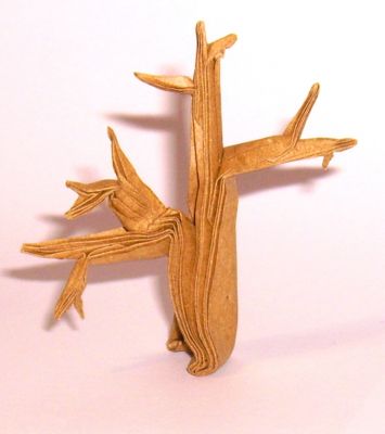 bare tree John Montroll
Kraft 10*10cm enduit 2 fois au MC, hauteur finale 5cm
Mots-clés: arbre;bare tree;tree;montroll