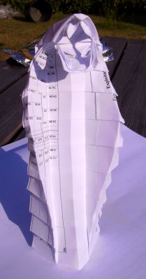 Tete cobra David Derudas
essai de la tête du cobra, en papier imprimante
Mots-clés: cobra;derudas