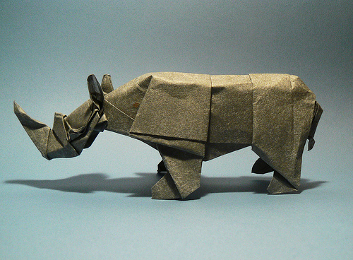 rhino de Quentin trollip
papier de soie métallisé (nicolas terry)
