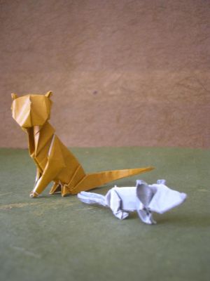 surprise
le chat de J. Anibal Voyer
et la souris de José Angel Iranzo, 2004
