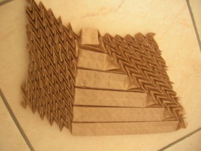 Transmission
Feuille kraft de 40cm, grille 34*34.

