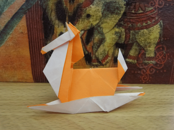 Cheval_bascule_Seo_Won_Seon_and_Lee_In_Kyung.gif