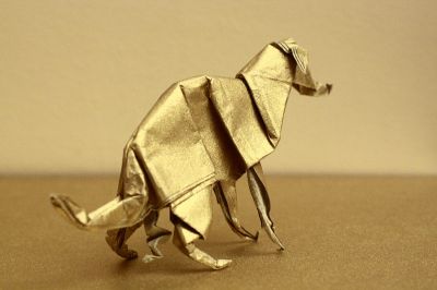The pooper Ronald Koh
Carré de papier de soie métallisé 30 cm
