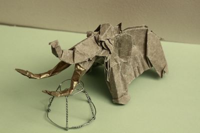Mammuthus Primigenius - Satoshi Kamiya
Carré de papier soie métallisé 30x30
