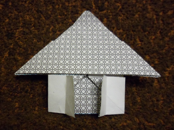 Maison toit pointu
