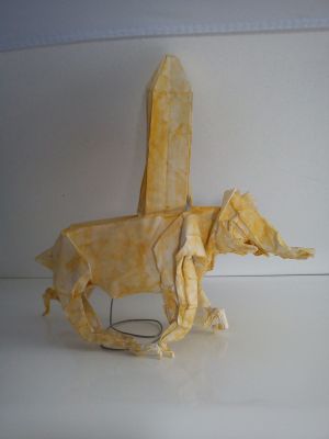 Eléphant de Dali
Papier Kraft 100*100
colorisé à l'aquarelle Ocre

