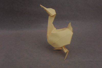 danse des canards
canard base poisson
papier copie 70g/m² 20*20cm
Mots-clés: canard base du poisson