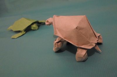 arrière droit
Tortues Nguyen Hung Cuong
papier soie metallisé 20*20 
