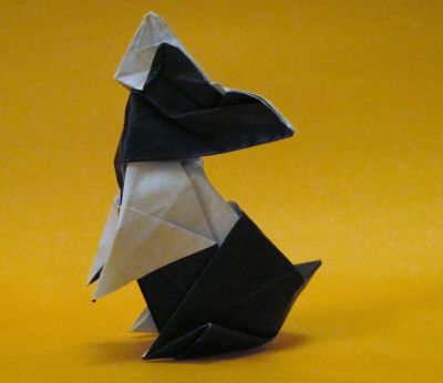 Lapin 
lapin 
une feuille origami papier 15cm
utilisant changement de couleur
Mots-clés: origami lapin