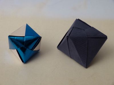 iso-area octahedral double container de Mélisande
