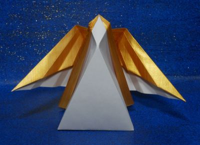 Ange de Tabiano
Feuille A4 peinte à l'acrylique
