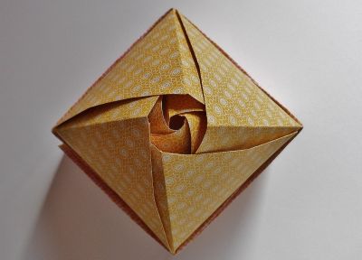 Paper_object2_-_Copie.JPG