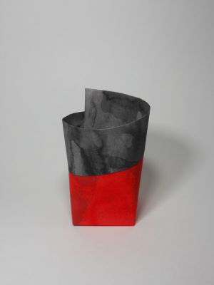 Vase 2 B
