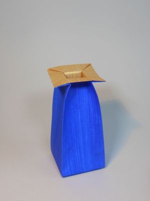 Vase 3
