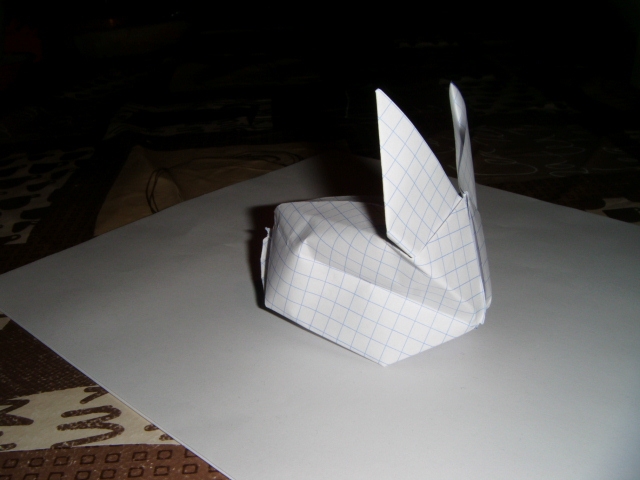 Lapin gonflo
Diagramme de Roger vincent
fait dans une feuille petit carreaux de 18x18cm.
