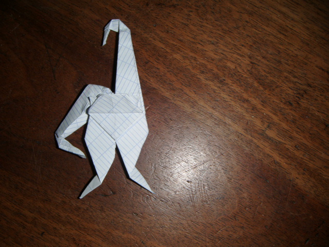 Un singe
Diagramme provenant du site "Origami chine culture"
Plié dans une feuille grand carreaux carrée de 12x12cm
