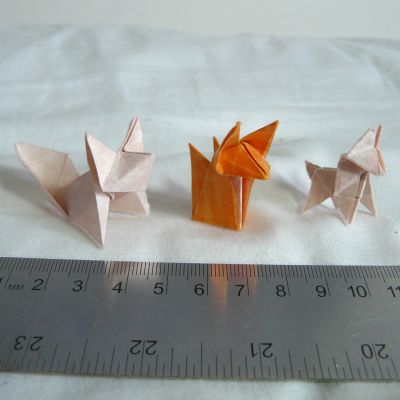 Trio de Mini Renards
Plié par moi
Modèles de : Peterpaul Forcher, Kunihiko Kasahara, Yukihiko Matsuno 
