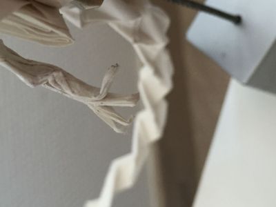 Phoenix 3.5, Satoshi Kamiya
Phoenix plié dans du kraft blanc, traité à la colle + modelage à l'eau.
Détails des griffes.
