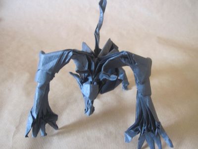 Minotaure de kamiya
Kraft noir 70 cm environ 

