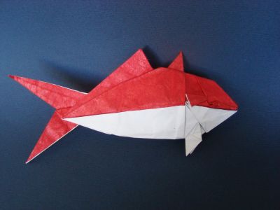 Yellowtail, de Katsuta Kyohei
Papier/alu + soie, 30x30

