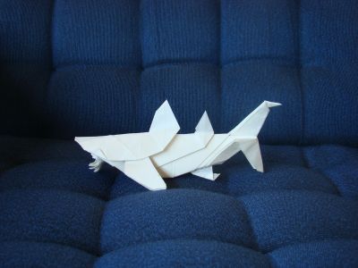 Grand Requin Blanc, Q. Trollip
Papier métallisé 40x40 cm. 
